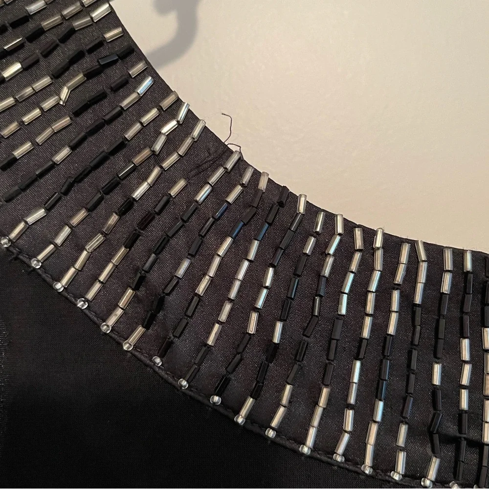 Never Worn Express Beaded Dress Size M - Picture 4 of 4